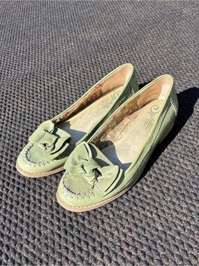 Seychelles Green Leather Flat Loafers Shoes Size 7 Bow Detail